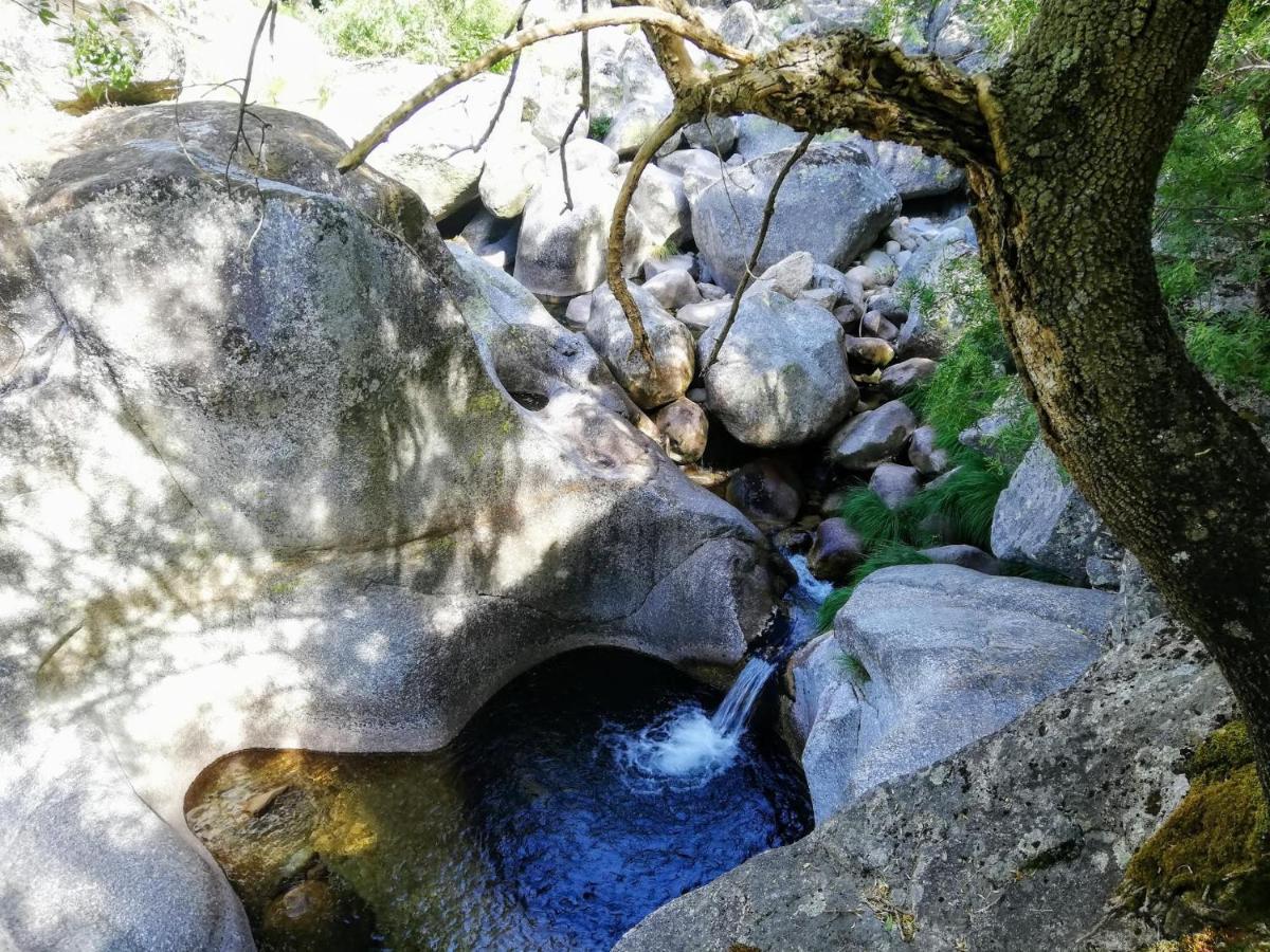 Casa Do Fundo Do Povo - Serra Da Estrela Cortes do Meio ภายนอก รูปภาพ